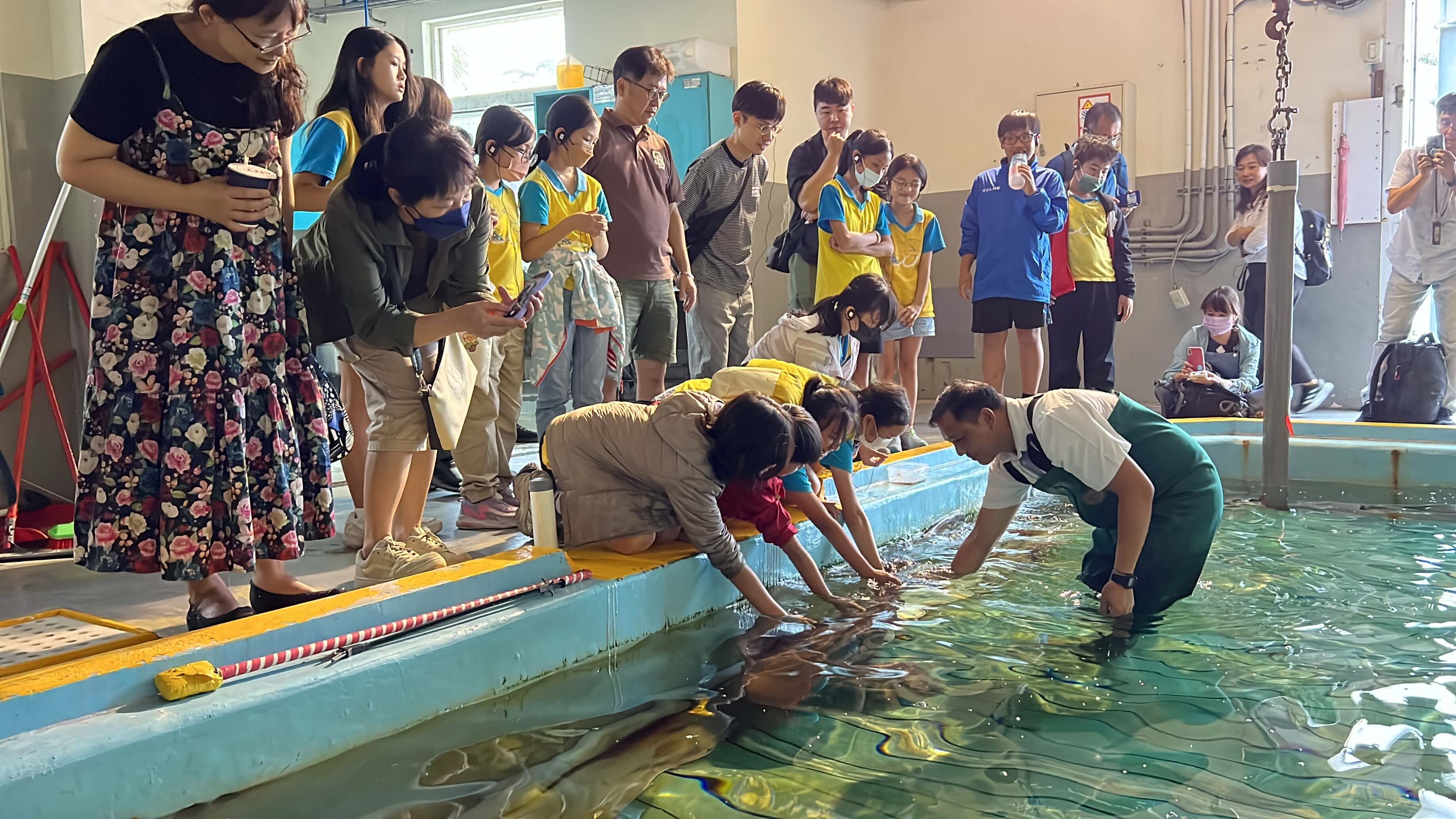 小小水族師體驗課程.jpg (607 KB)