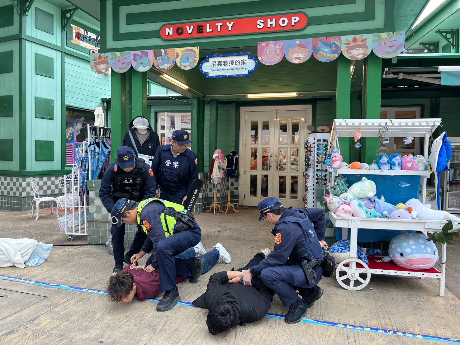 S__4038667_0.jpg (505 KB)